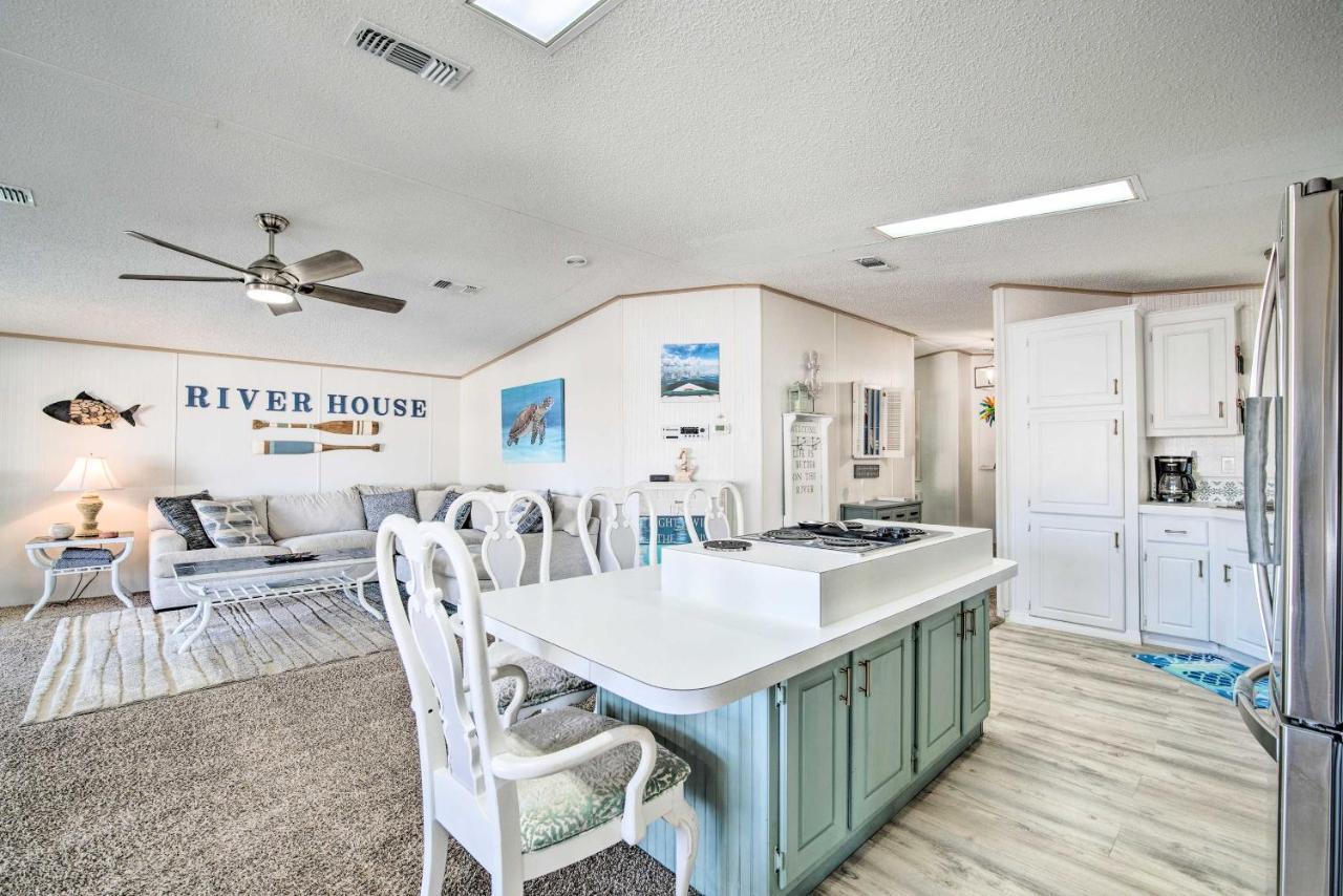 Retreat On The River With Boat Dock, Porch, And Grill! Homosassa Exterior foto